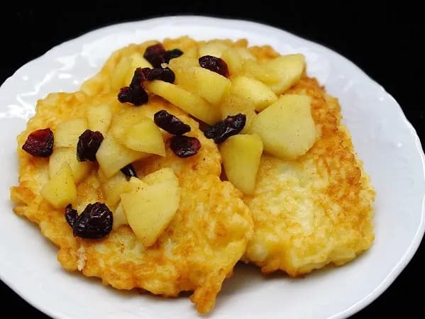 Z czym można jeść ryż na słodko? Odkryj pyszne połączenia smaków