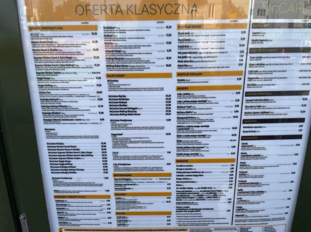 Ile kosztuje sałatka kurczak premium w McDonald's? Ceny i opinie