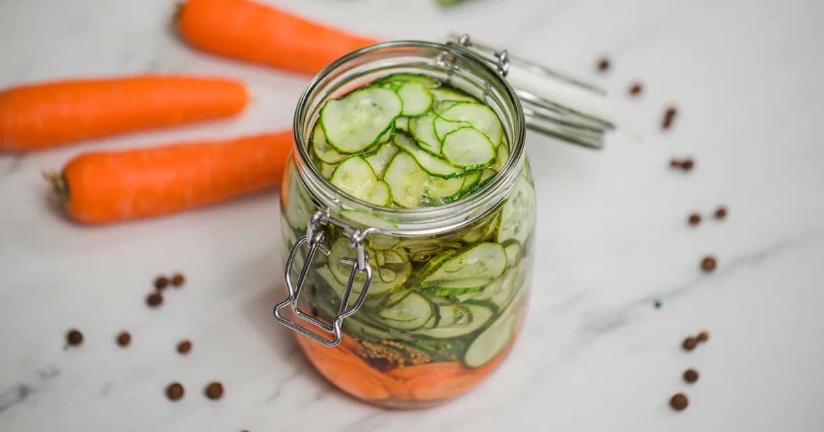 Jak zrobić sałatkę szwedzką - prosty przepis na wyjątkowy smak